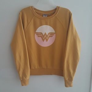 Junk Food Sweatshirt Wonder Woman